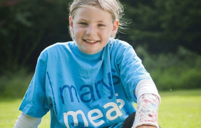 Ten-year-old Martha Payne advocates for healthier foods in school